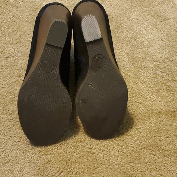 Lucky Brand booties - Picture 3 of 4